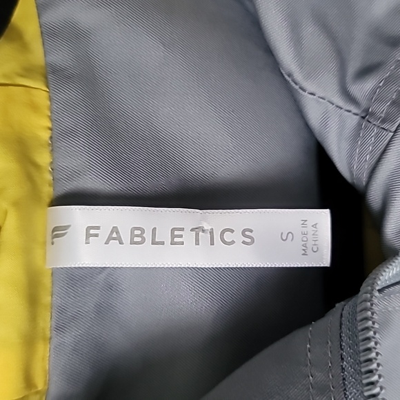 Fabletics Johanna Oversized Parka, Size Small, Color Raincloud Multi - Picture 15 of 15